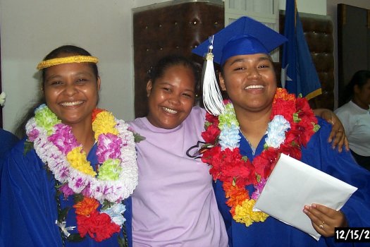 lara Salvador, sister Jayleen Salvador, and Trish Billen