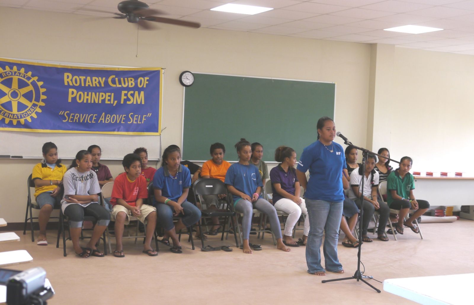 COMFSM Awak Elementary School student champion at 2013 Pohnpei