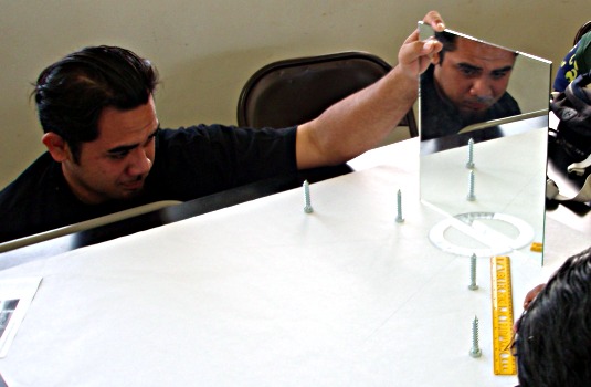 Student shows properly aligned bolts Student shows properly aligned bolts