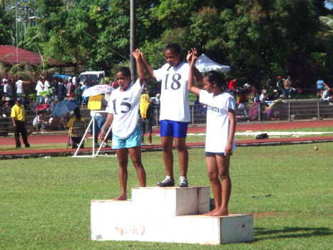 womens 200 winners