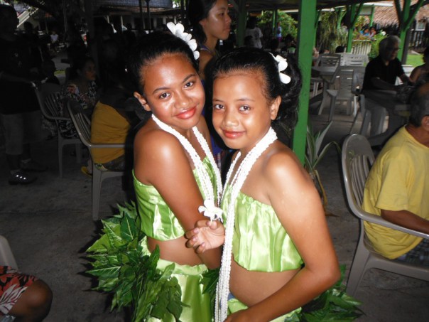 Kapinga Pride dancers Kaycie and Yolanie